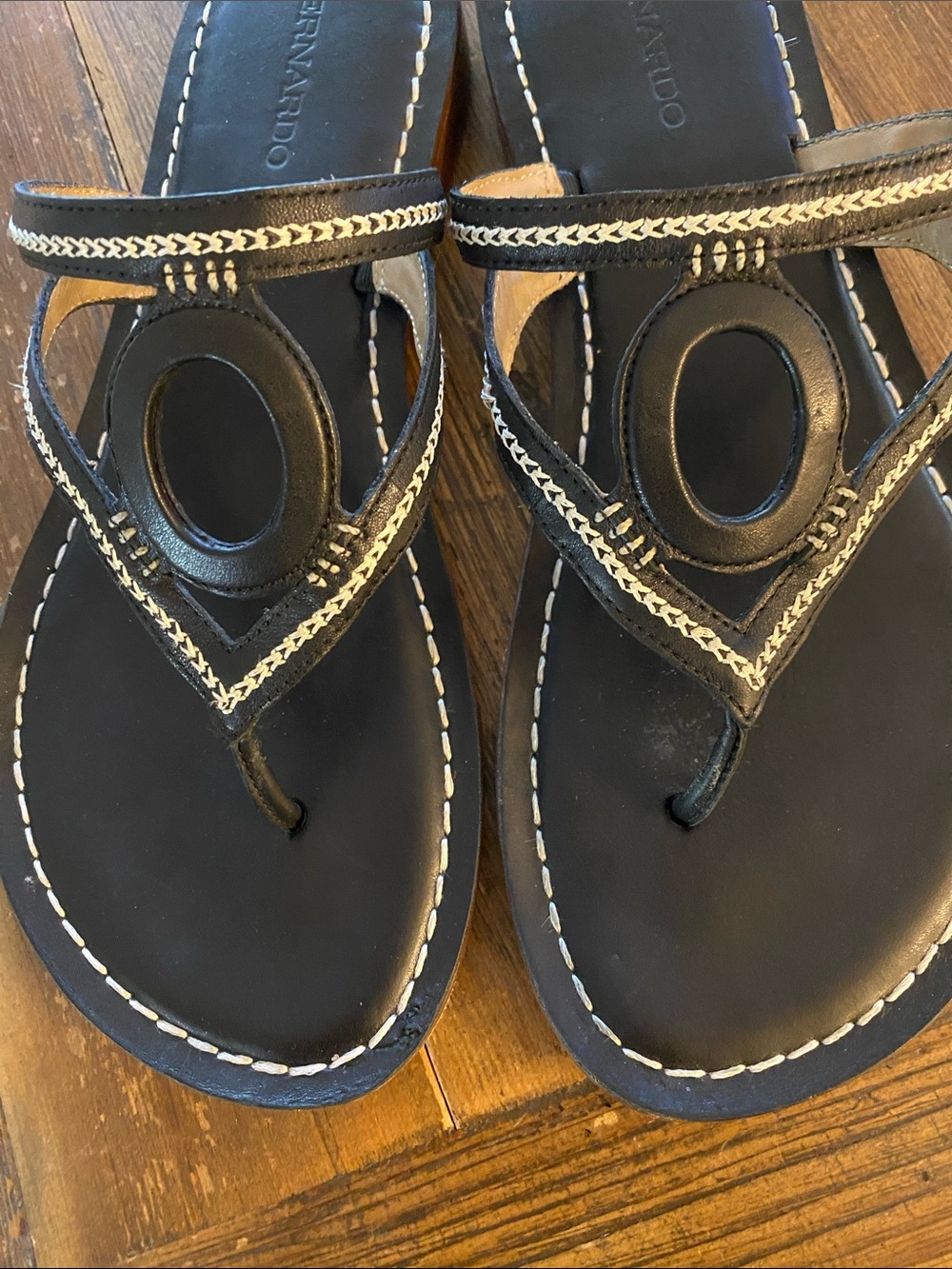 Bernardo Black  Leather with white stitching Flat Sandals